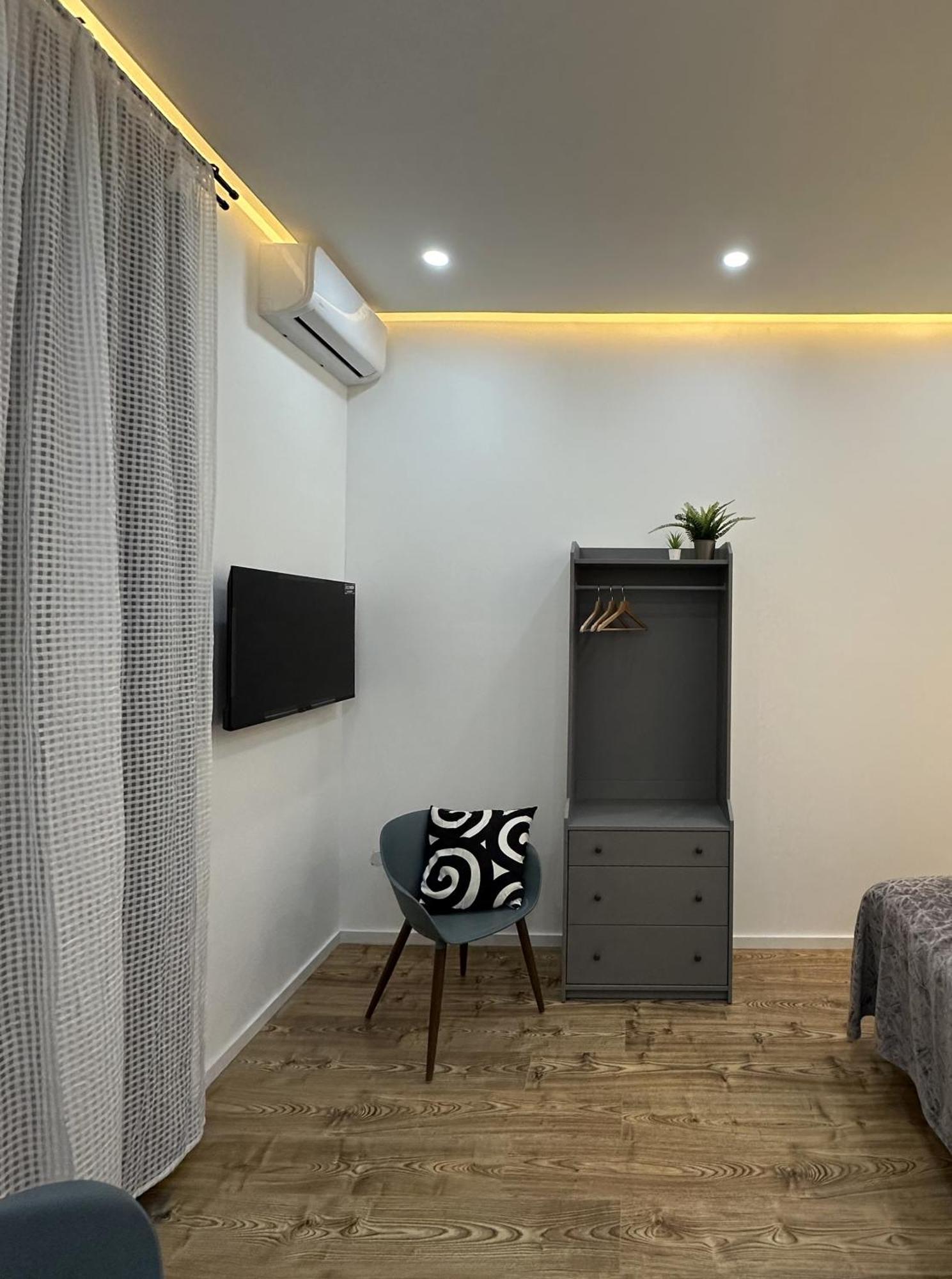 Brhomes Emerald * Budapest
